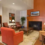 Country Inn & Suites By Radisson, Calgary-Northeast
